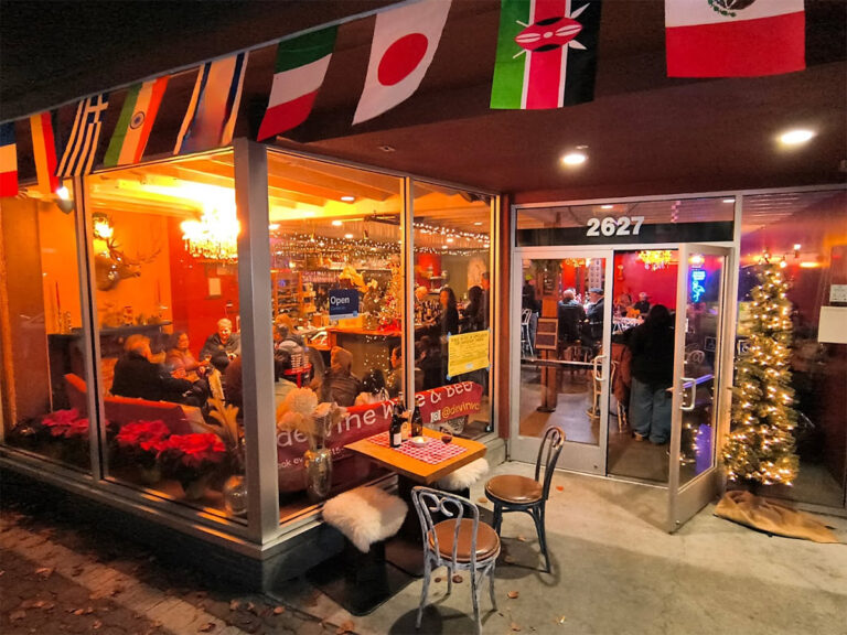 DeVineWineandBeerredwoodcity102 768x576