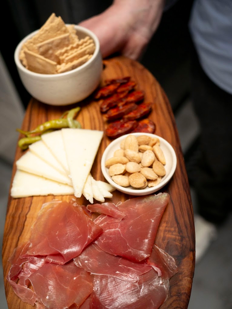 RedfieldCiderBarandBottleShopoakland102