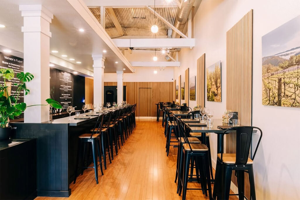 StressedVinesCellarsTastingRoomhealdsburg2 1 1024x683