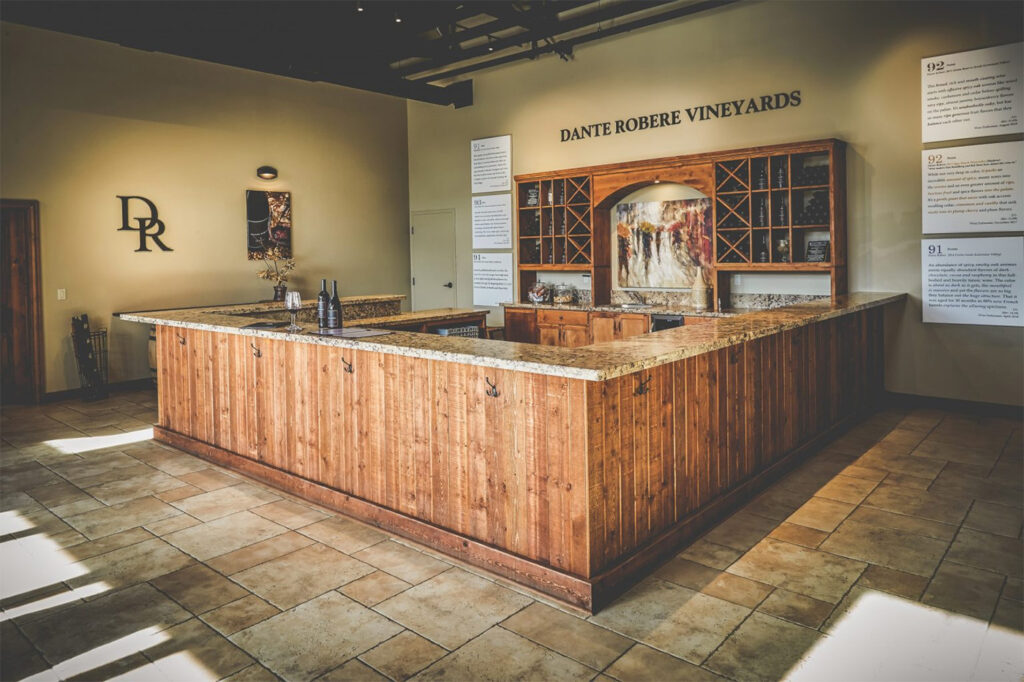 danteroberevineyard50 1024x682