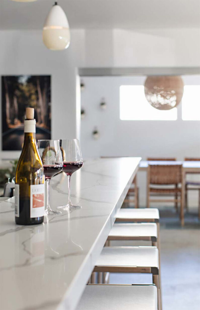 LIOCOWineTastingRoom8 663x1024