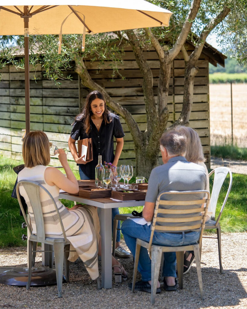 MedlockAmesHistoricHealdsburgTastingRoom7 819x1024