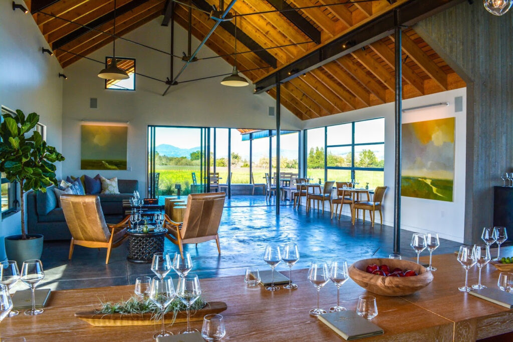 macrostiewinery2 1024x683