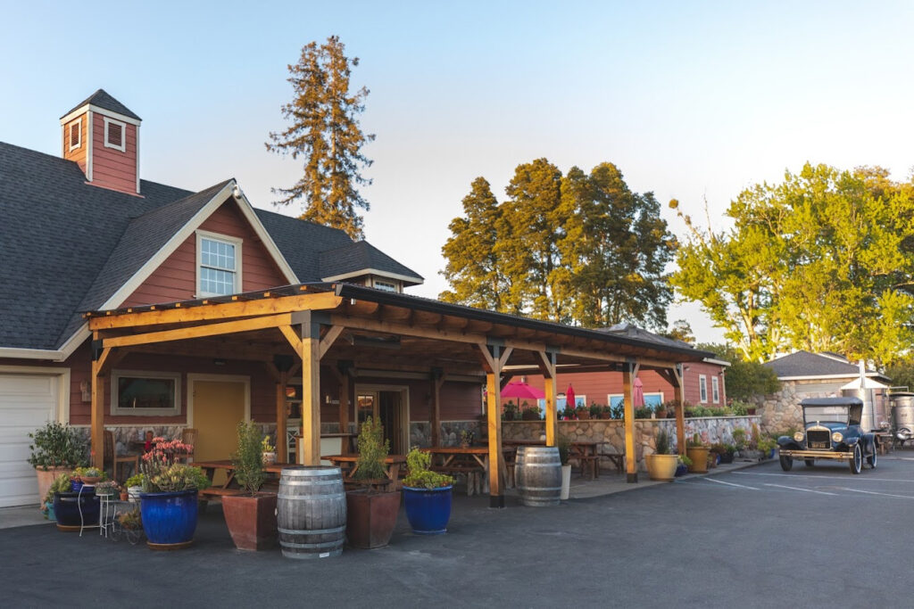 HarvestMoonEstateandWinery1 1024x683